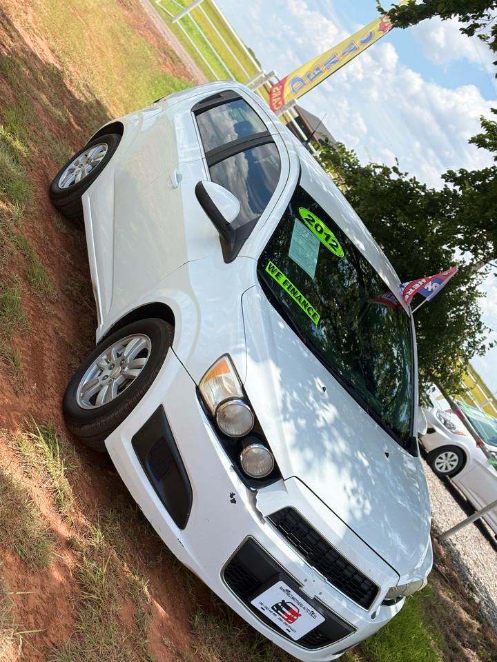 Chevrolet Sonic 2LT 5-Door 2012