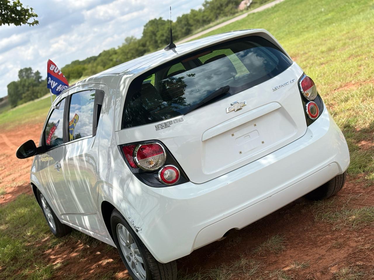 Chevrolet Sonic 2LT 5-Door 2012