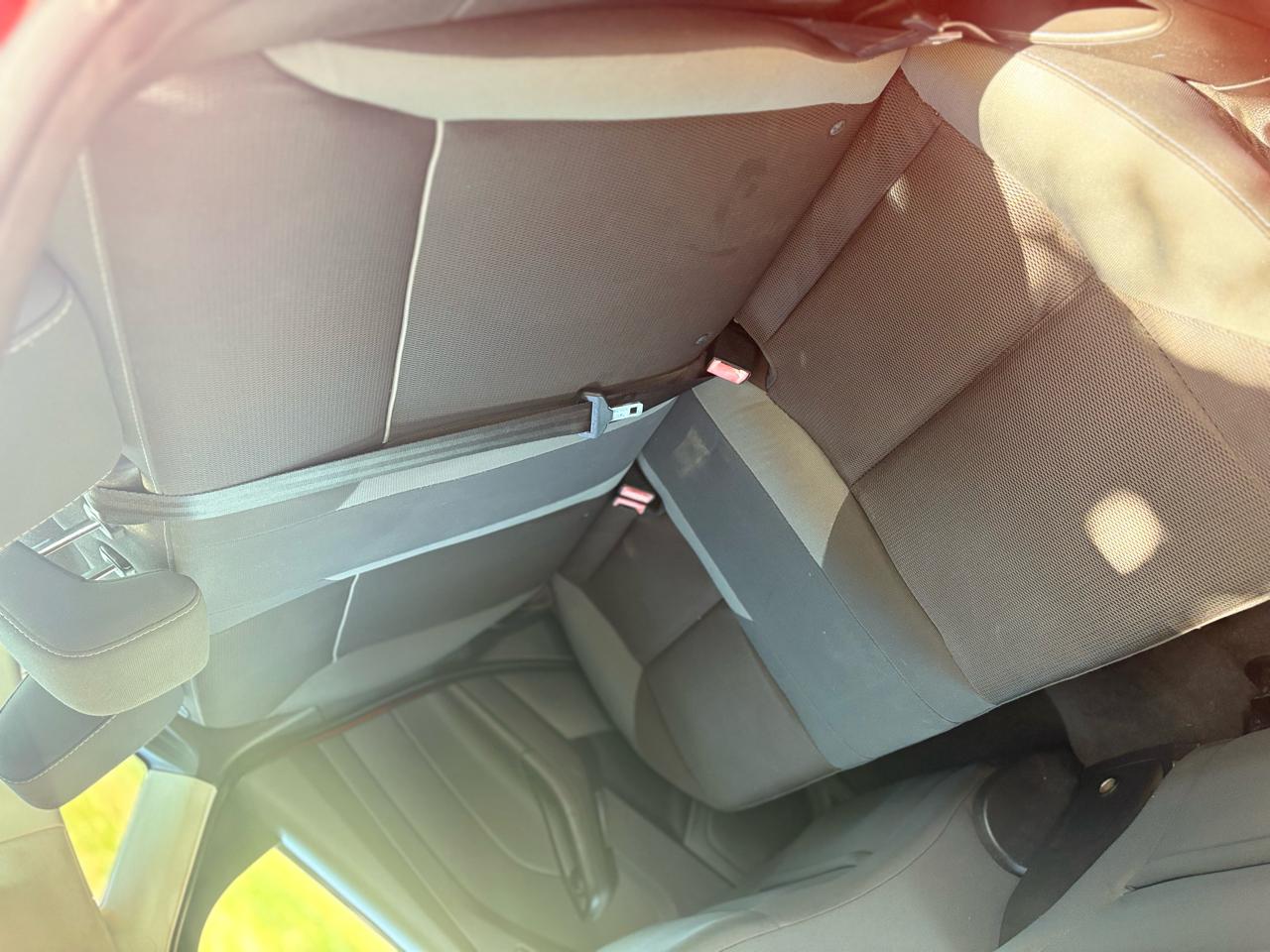 Ford Focus SE Sedan 2014