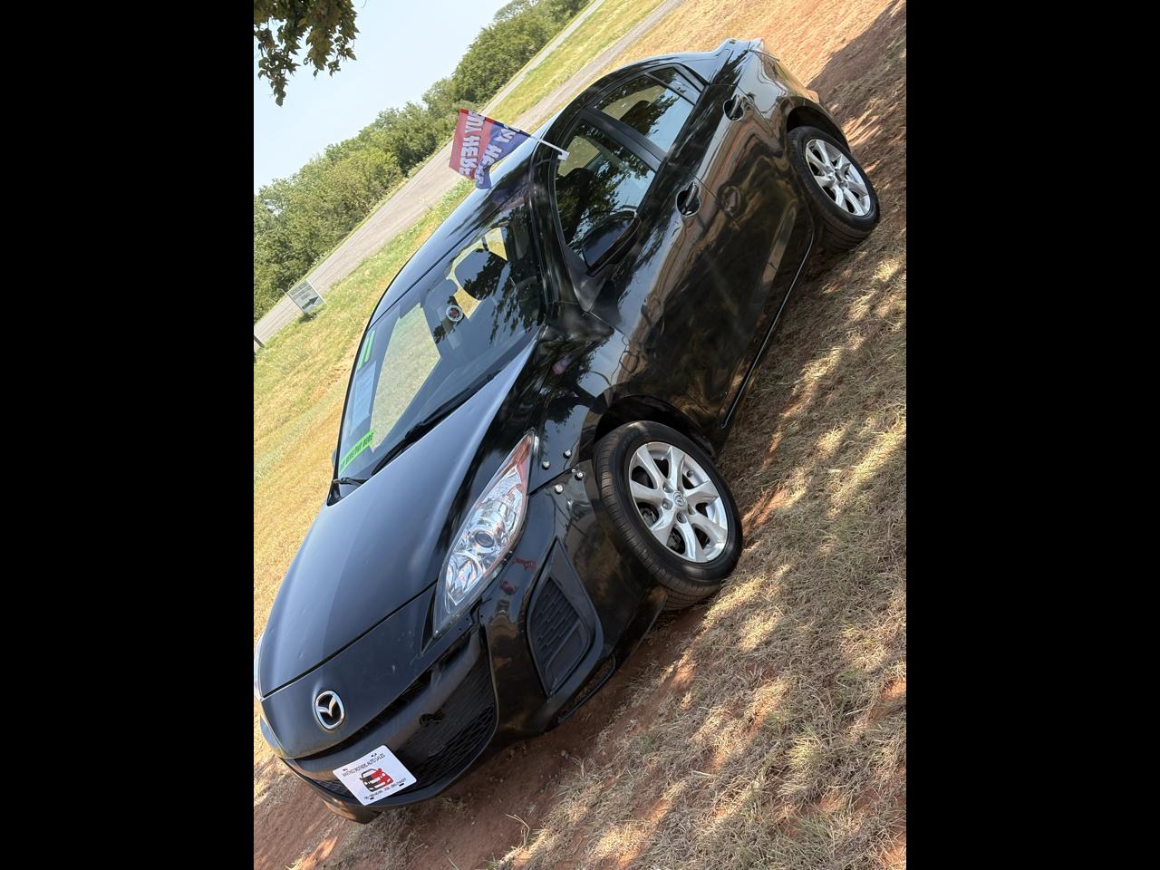 Mazda MAZDA3 i Touring 4-door 2011