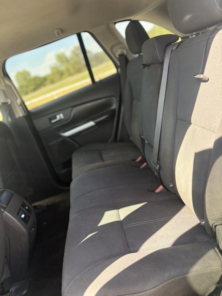 Ford Edge SE FWD 2014