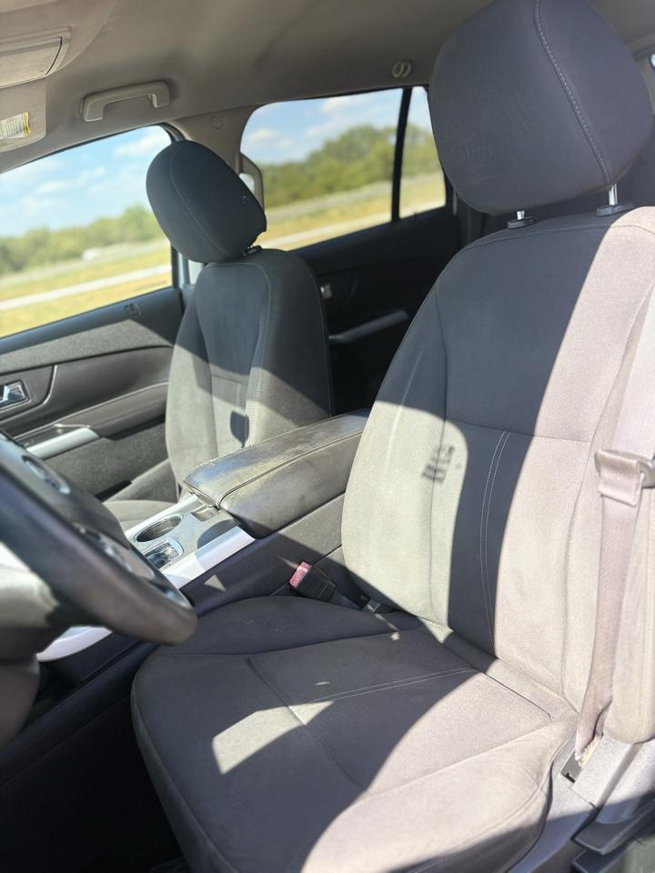 Ford Edge SE FWD 2014