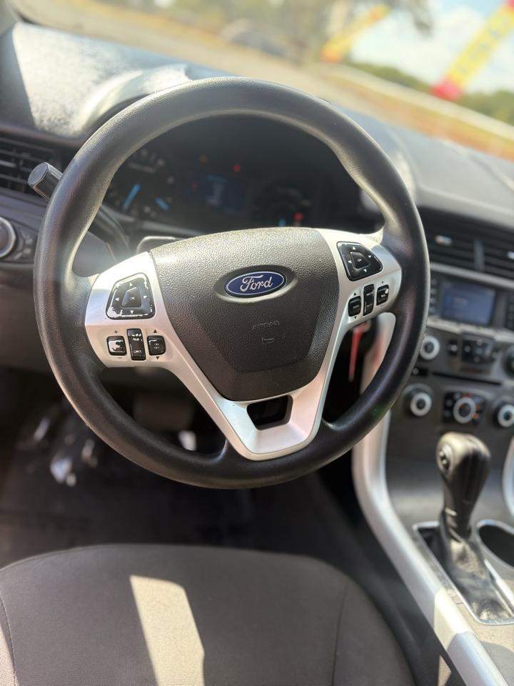 Ford Edge SE FWD 2014