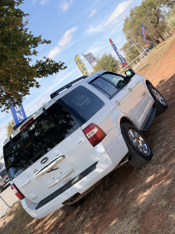 Ford Expedition XLT 4WD 2008