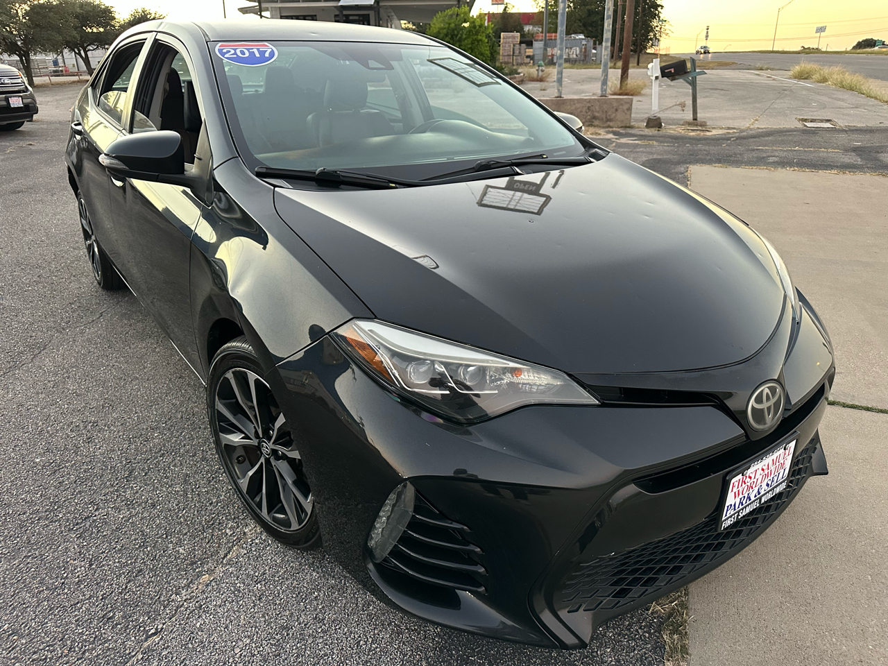 Toyota Corolla LE CVT 2017 Toyota Corolla LE CVT 2017