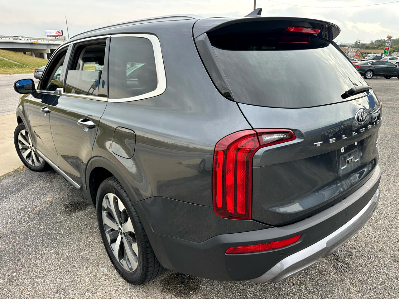 Kia Telluride S 2021