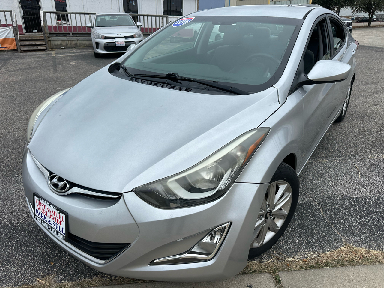 2016 Hyundai Elantra SE's photo