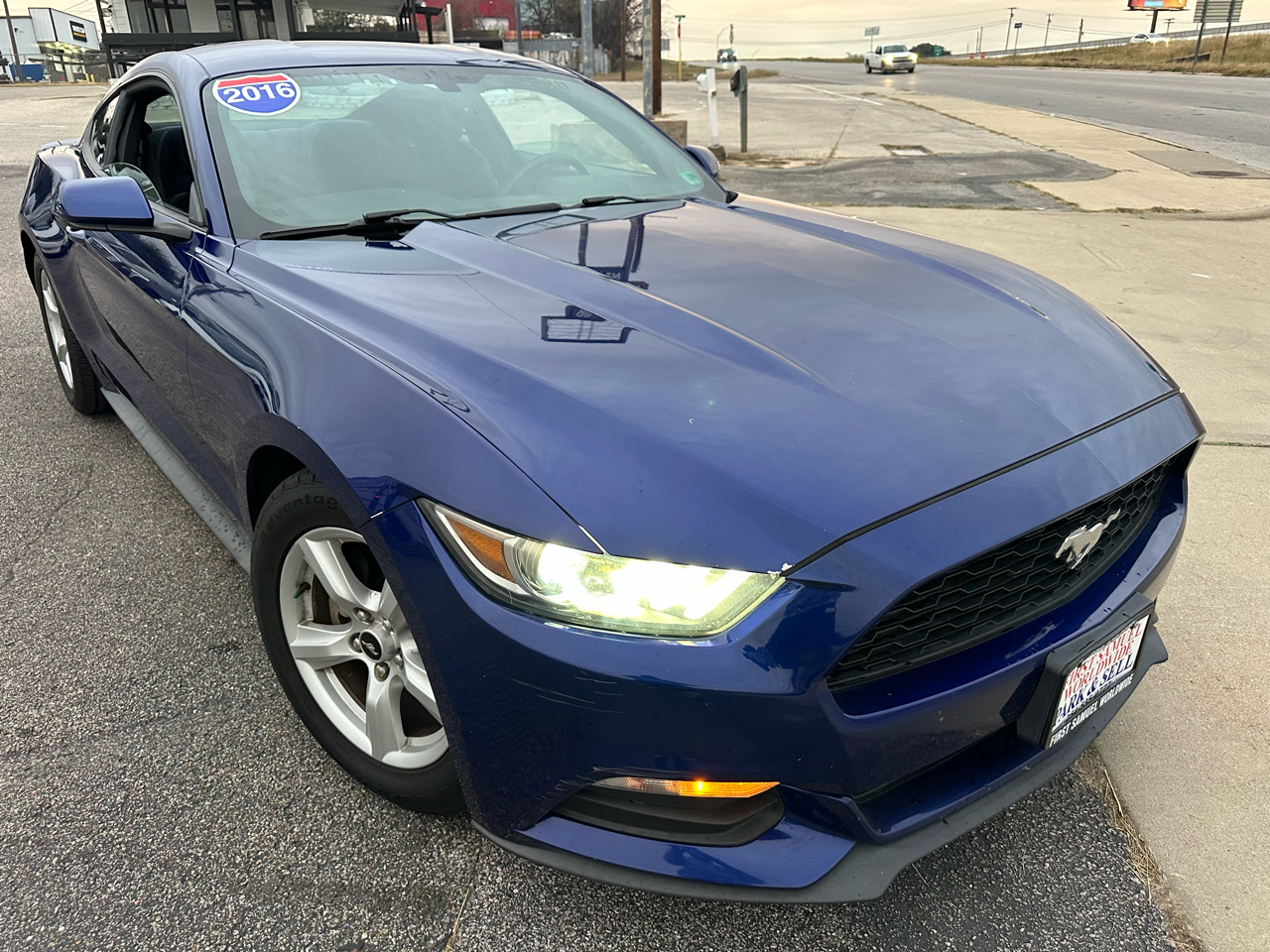 Ford Mustang V6 Coupe 2016