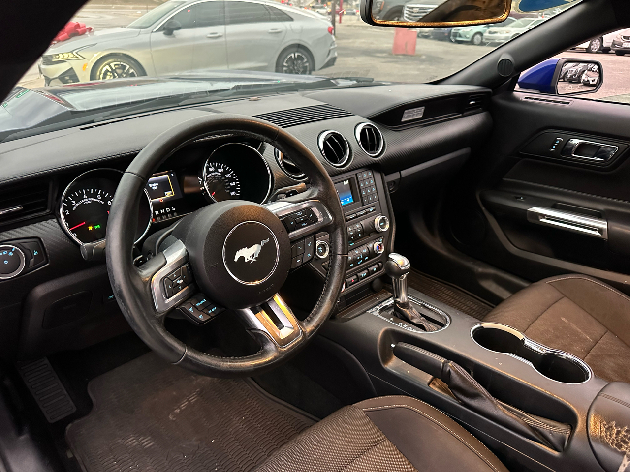 Ford Mustang V6 Coupe 2016