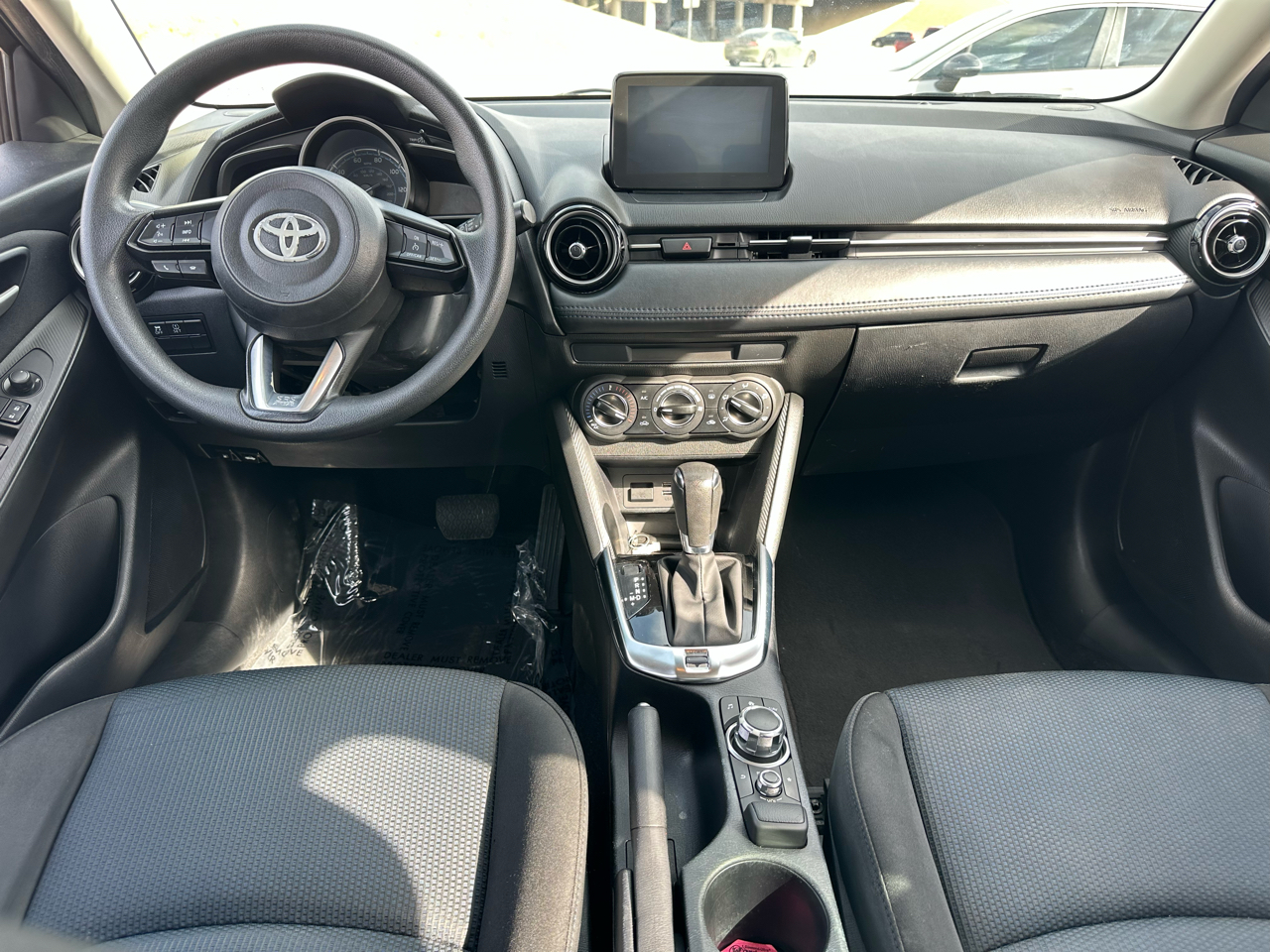 Toyota Yaris iA 6A 2019