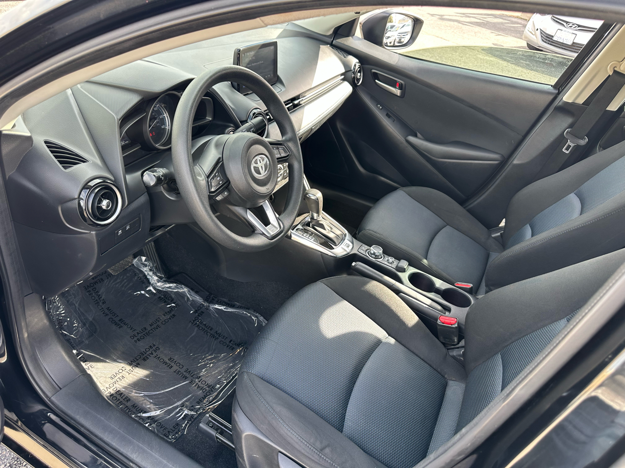 Toyota Yaris iA 6A 2019