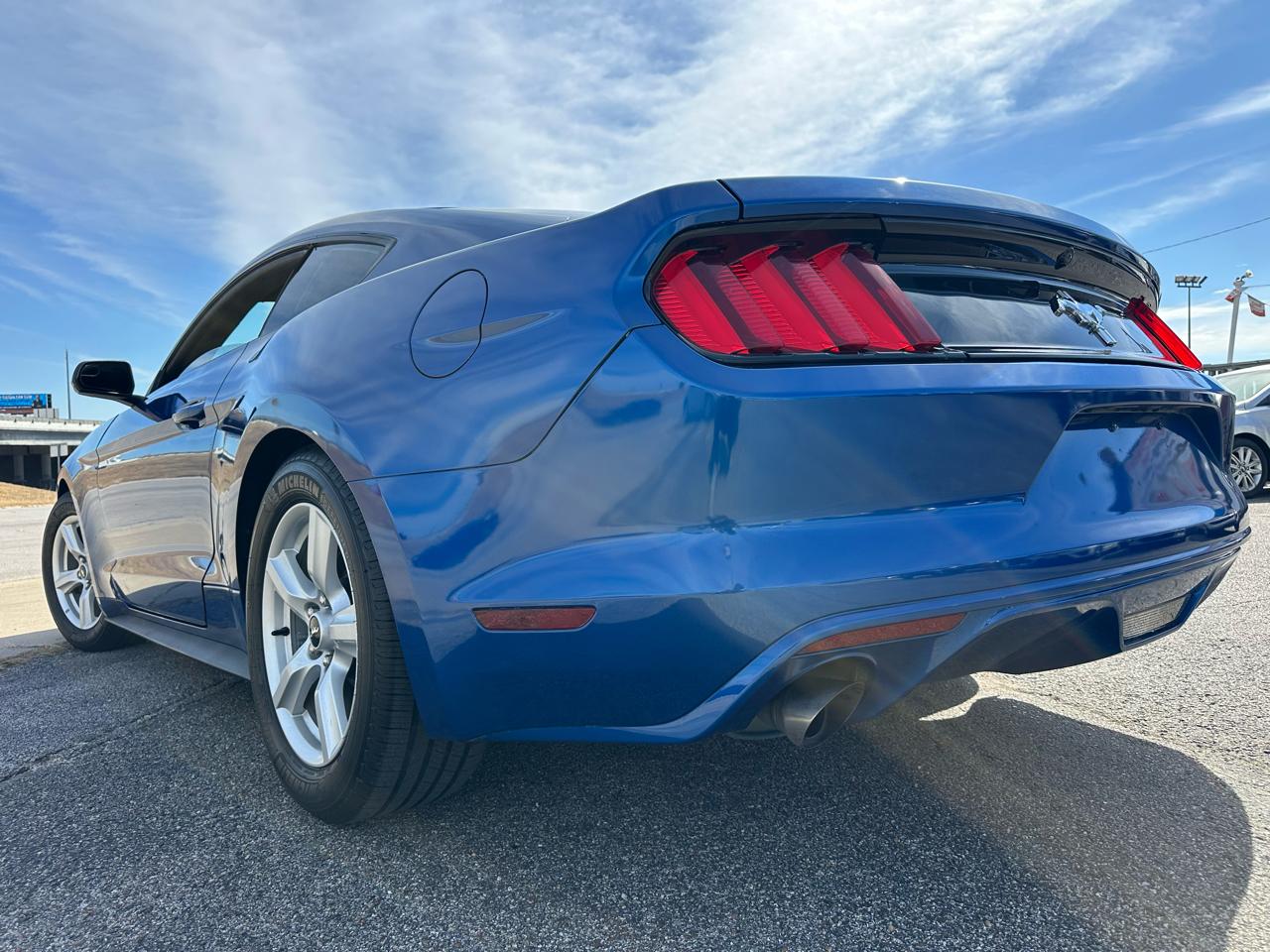 Ford Mustang V6 Coupe 2017