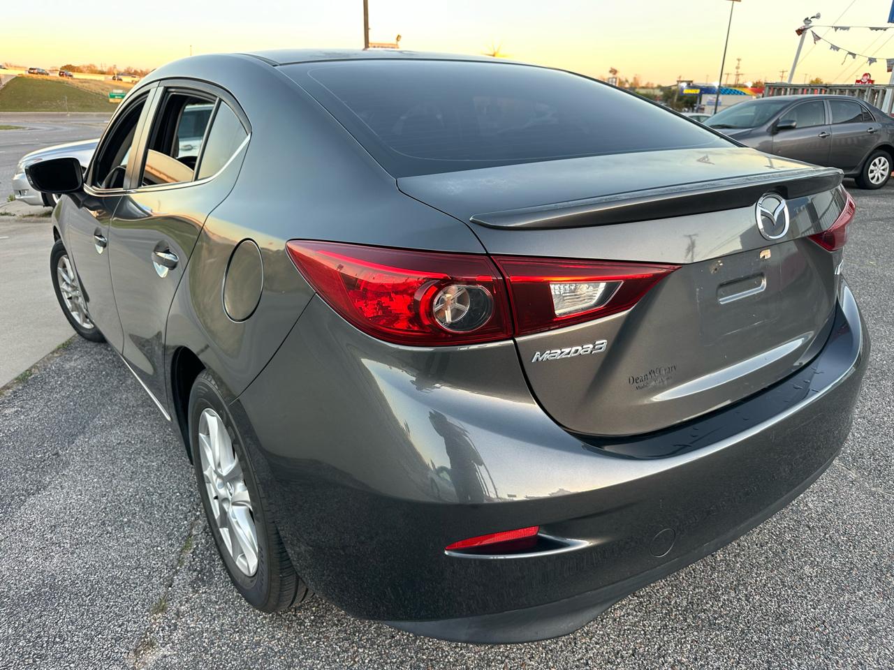Mazda MAZDA3 i Touring AT 4-Door 2014
