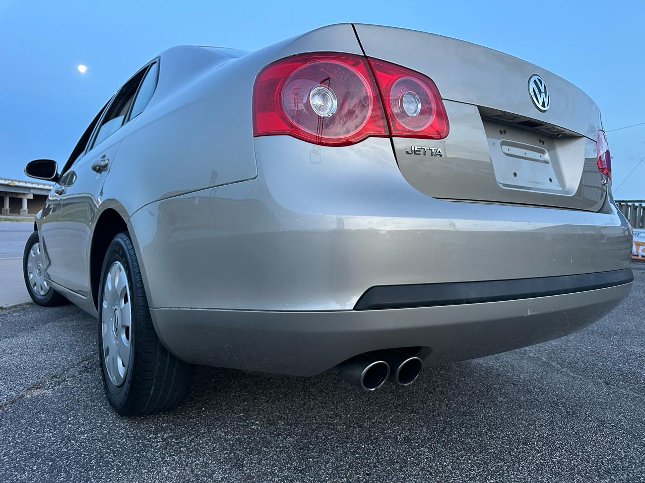 Volkswagen Jetta Value Edition 2.5L 2006