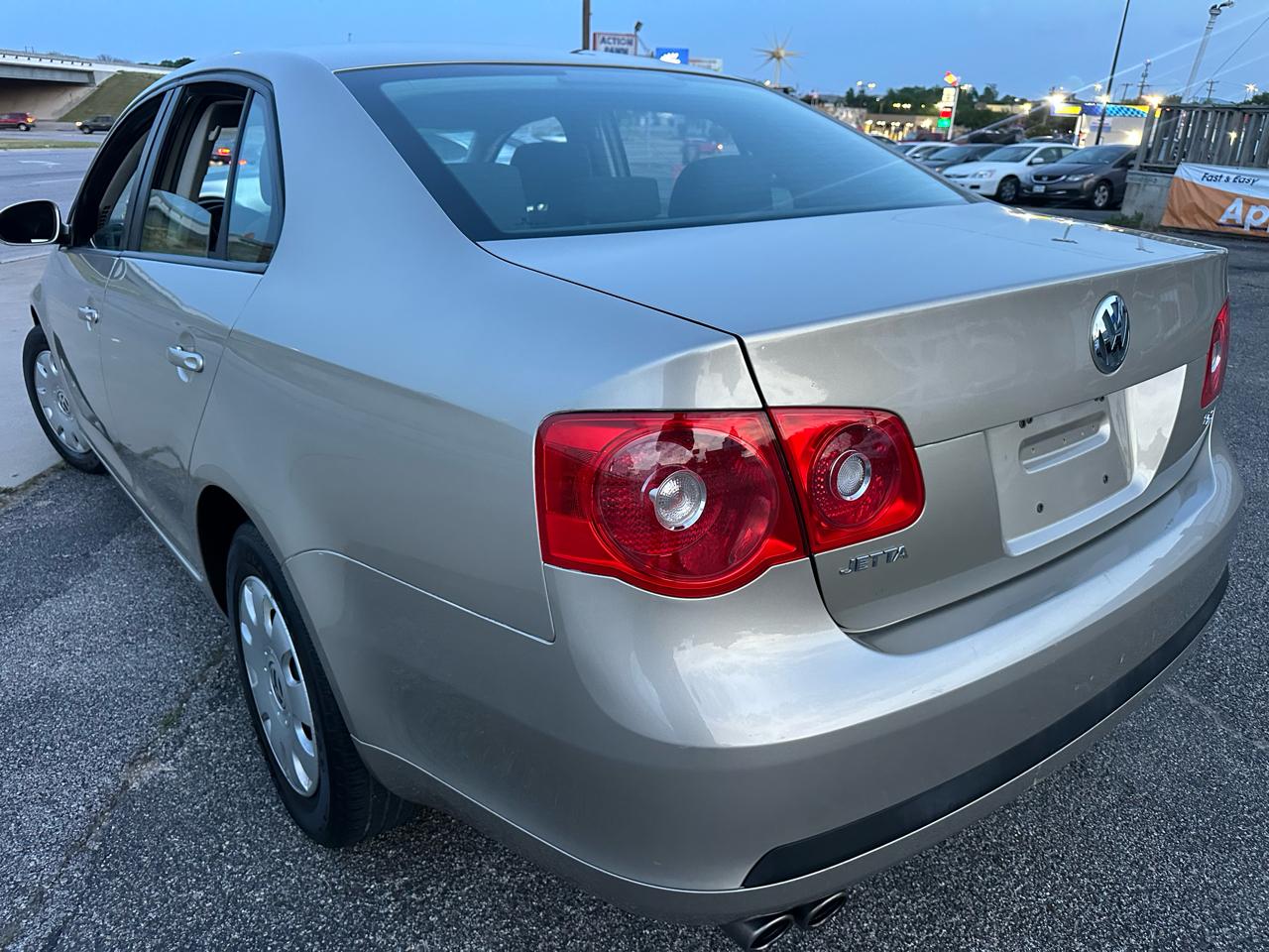 Volkswagen Jetta Value Edition 2.5L 2006