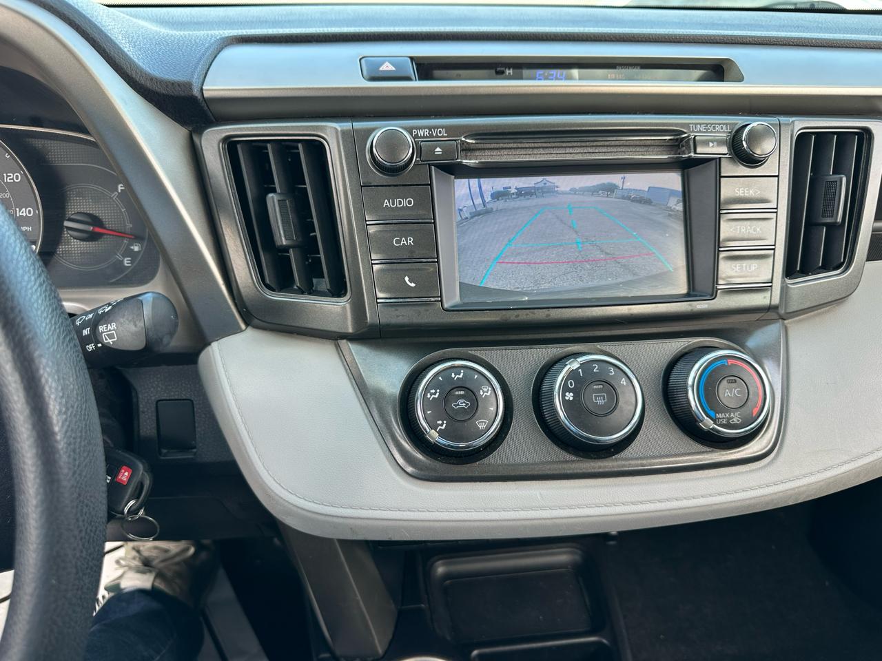 Toyota RAV4 LE FWD 2014