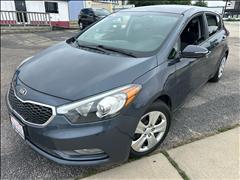 2016 Kia Forte 5-Door 