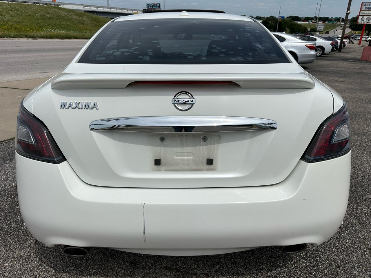 Nissan Maxima SV 2012