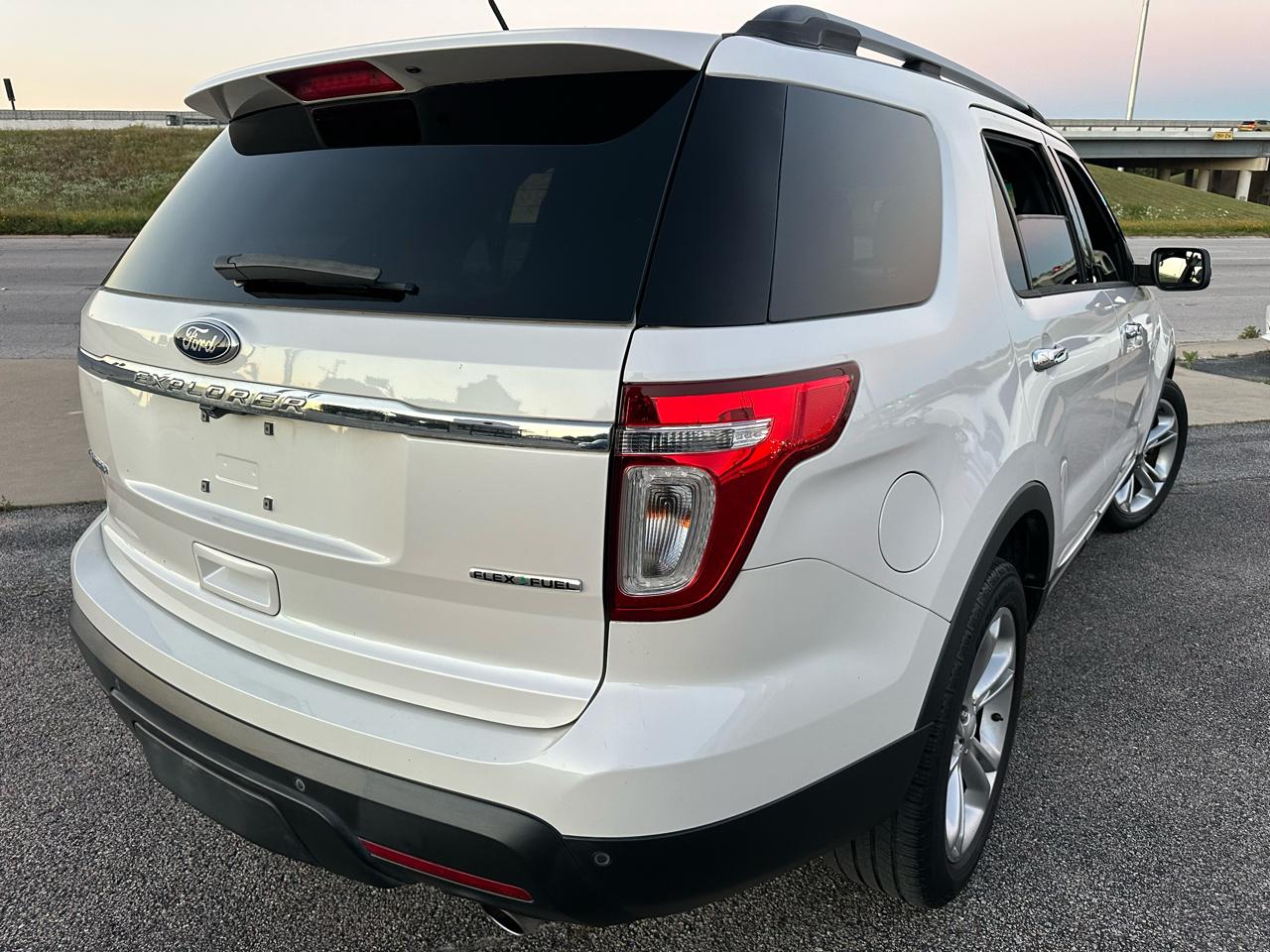 Ford Explorer Limited FWD 2015