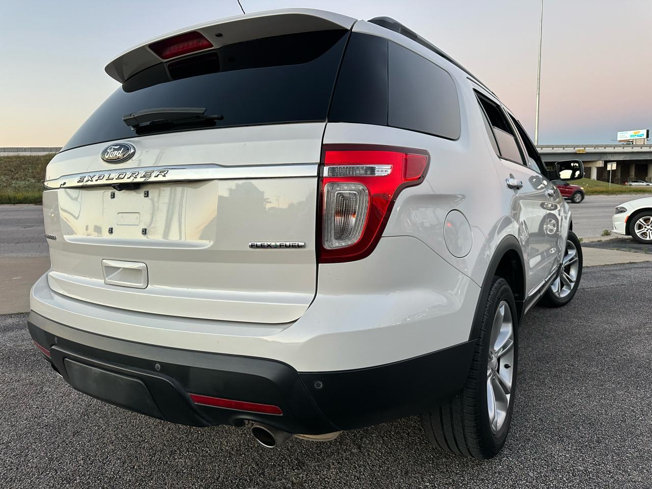 Ford Explorer Limited FWD 2015