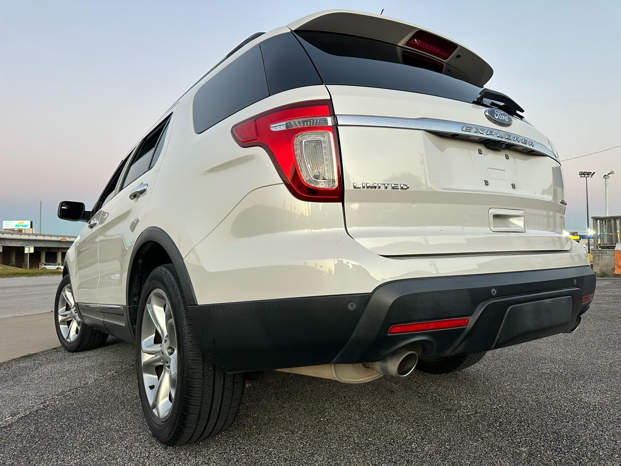 Ford Explorer Limited FWD 2015