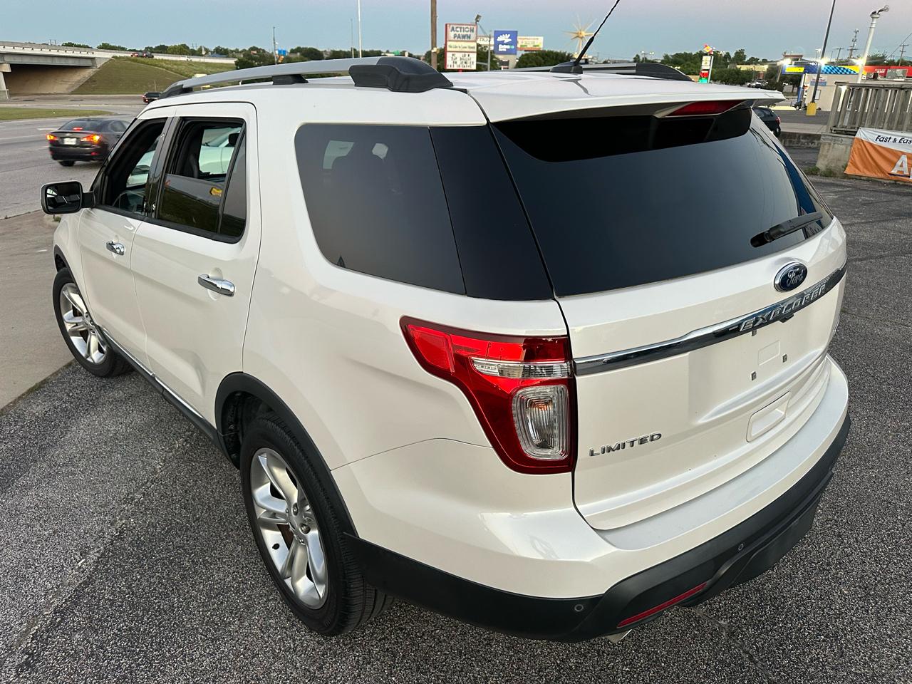 Ford Explorer Limited FWD 2015