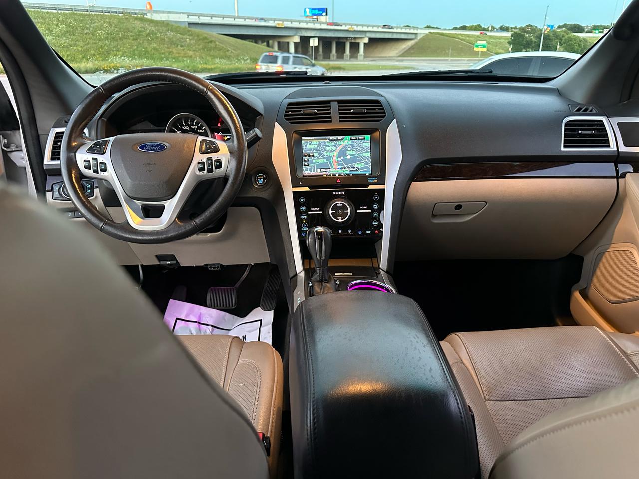 Ford Explorer Limited FWD 2015