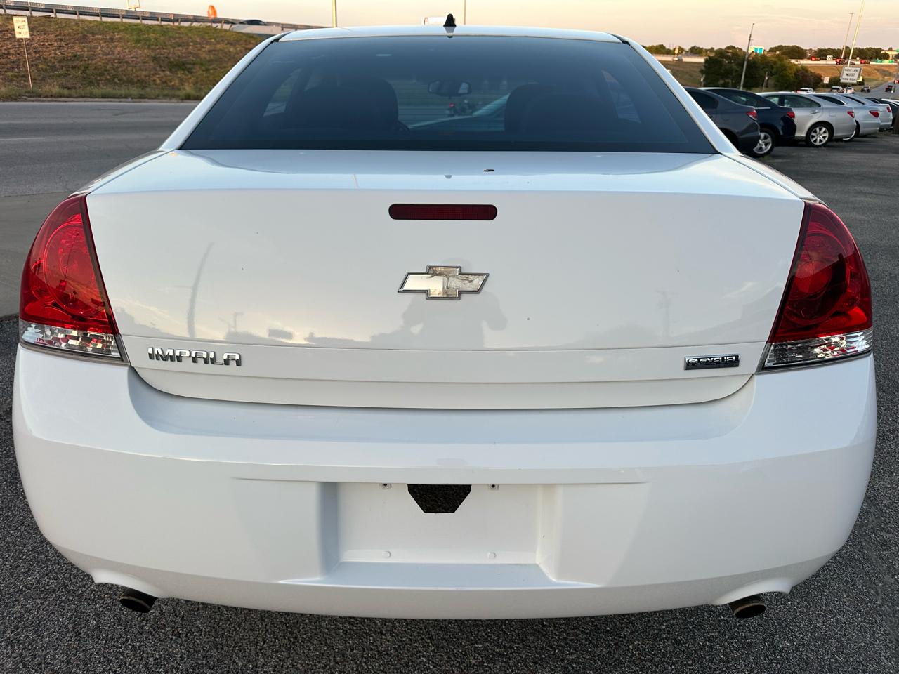 Chevrolet Impala LS (Fleet) 2012