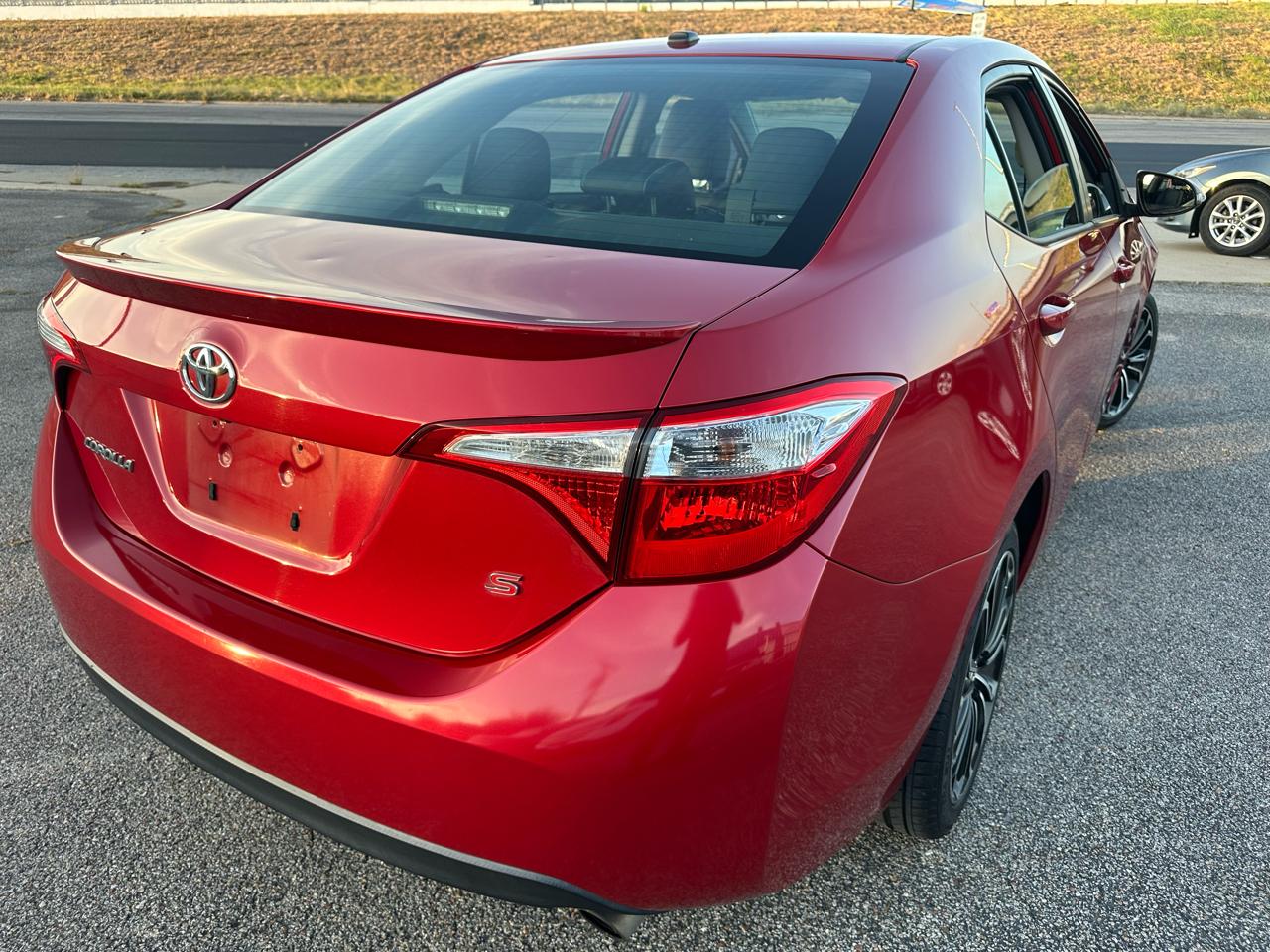 Toyota Corolla S Premium CVT 2014
