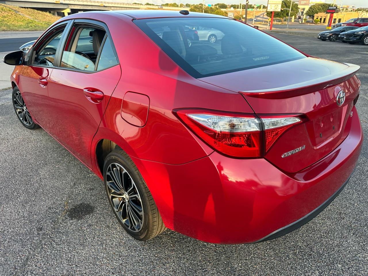 Toyota Corolla S Premium CVT 2014
