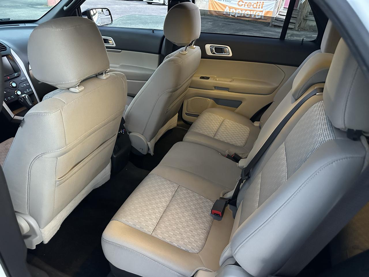 Ford Explorer 2WD 4dr V6 XLT 2015