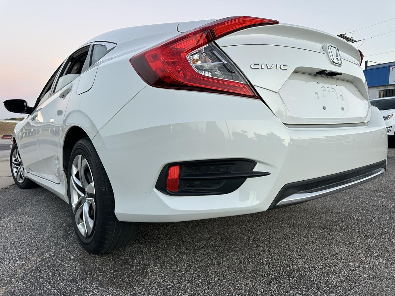 Honda Civic 4dr Sedan LX Auto 2019