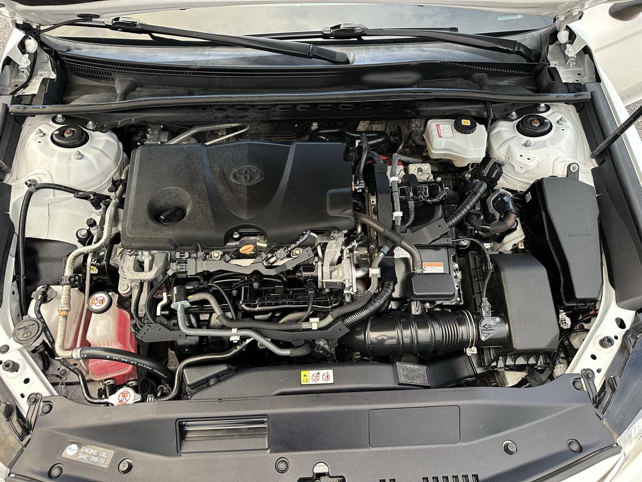 Toyota Camry Hybrid LE 2020