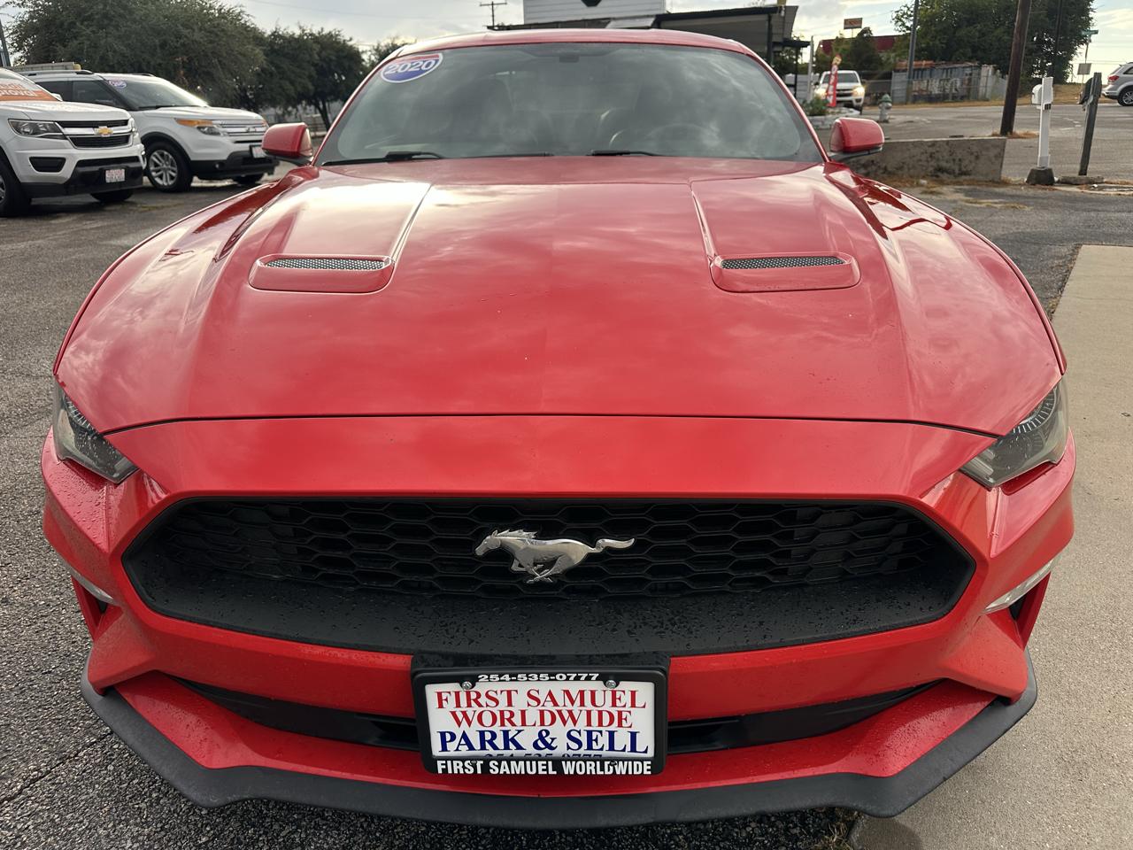 Ford Mustang EcoBoost Coupe 2020