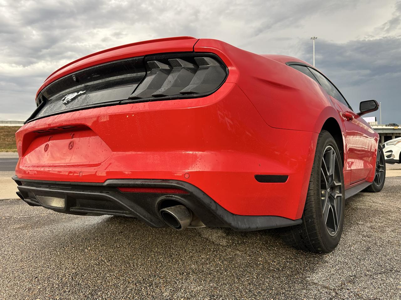 Ford Mustang EcoBoost Coupe 2020