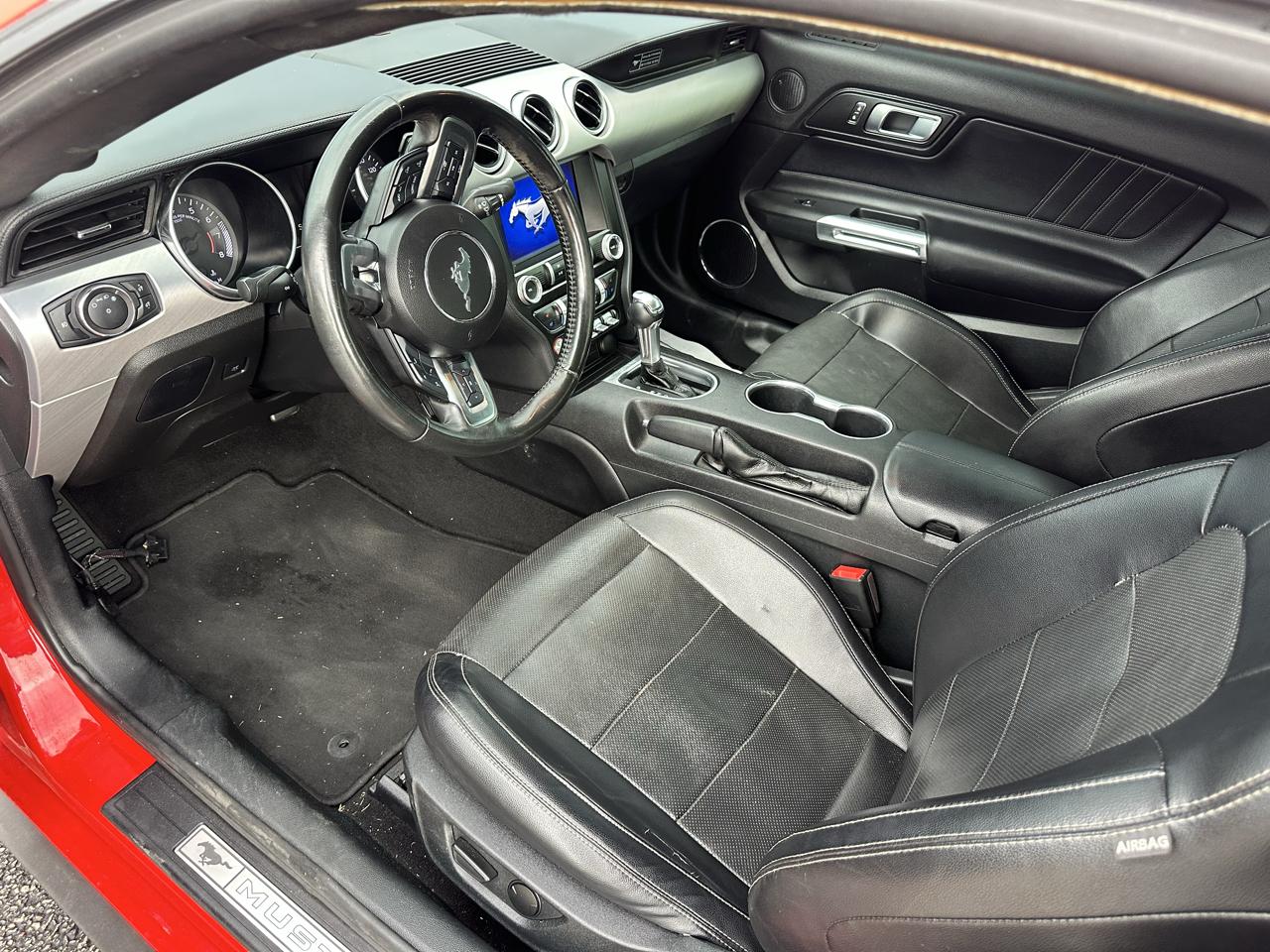 Ford Mustang EcoBoost Coupe 2020