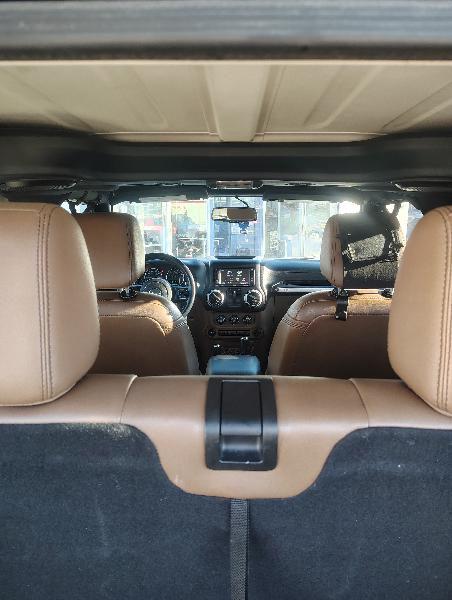 Jeep Wrangler Sahara 4WD 2013