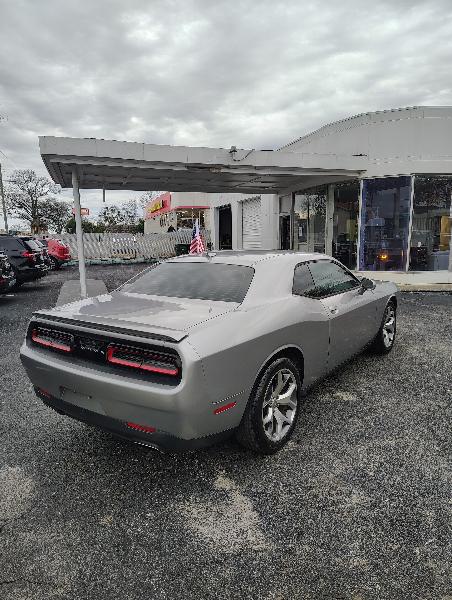 Dodge Challenger SXT 2015