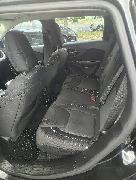 Jeep Cherokee Latitude 4WD 2015