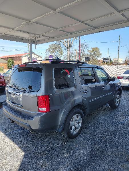 Honda Pilot EX-L 2WD 5-Spd AT with Navigation 2011