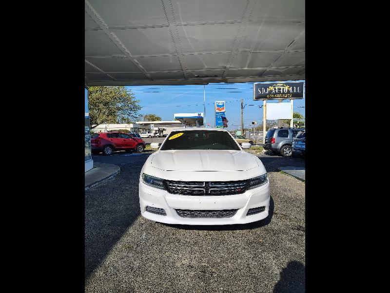 Dodge Charger SE 2016