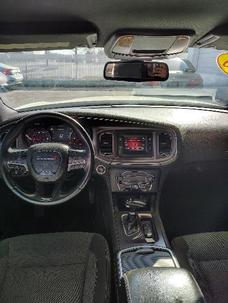 Dodge Charger SE 2016