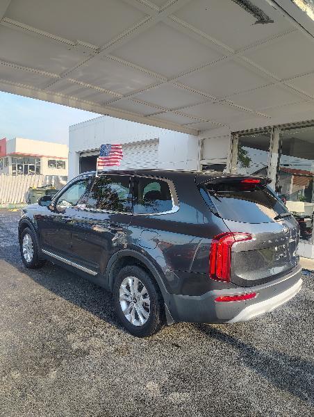 Kia Telluride LX 2020