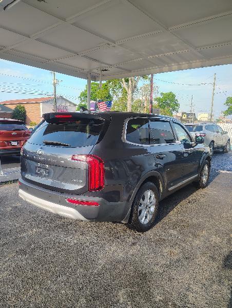 Kia Telluride LX 2020