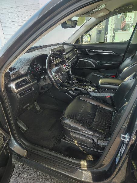 Kia Telluride LX 2020