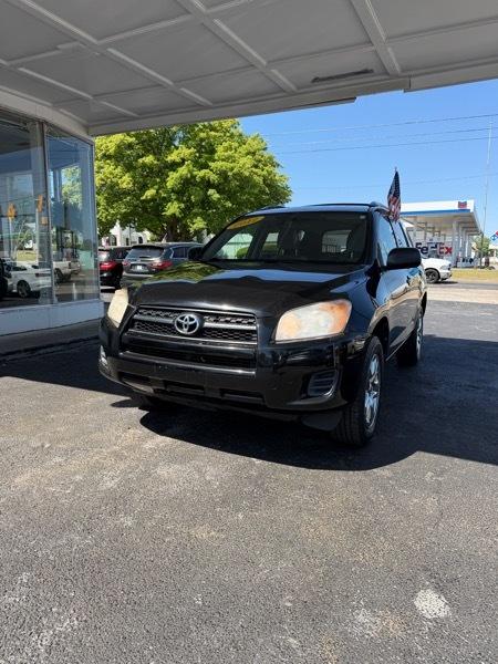 Toyota RAV4 Base I4 4WD 2012