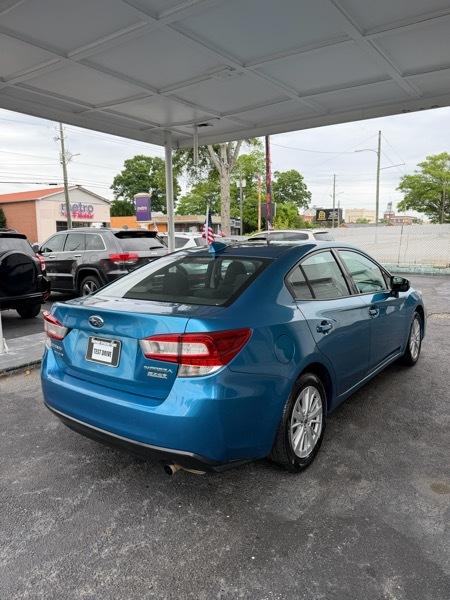 Subaru Impreza 2.0i Premium CVT 4-Door 2017