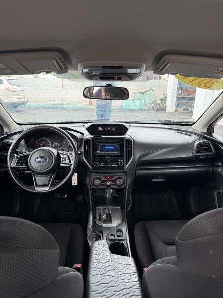 Subaru Impreza 2.0i Premium CVT 4-Door 2017