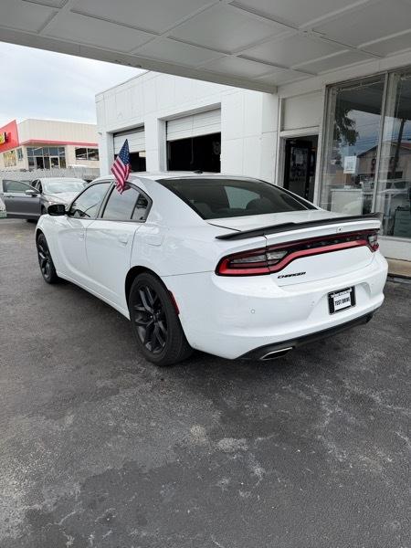 Dodge Charger SXT 2020