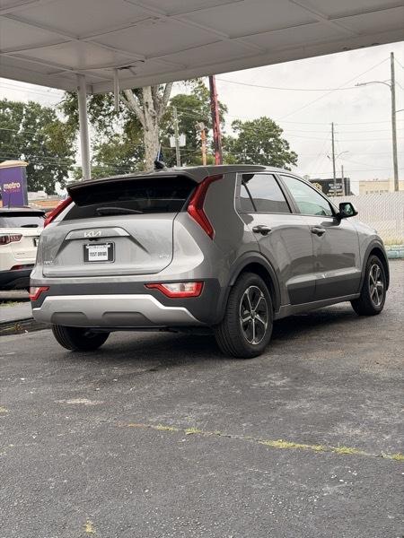 Kia Niro LX 2023